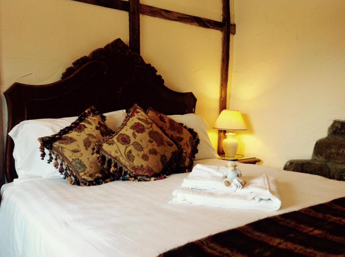 Slapton Manor 토우세스터 외부 사진